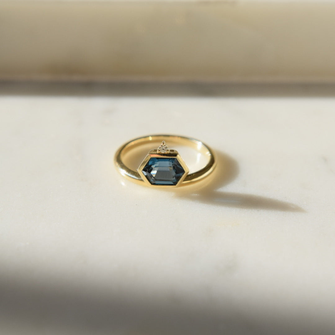 9ct Yellow Gold & London Blue Topaz Hexagon Ring