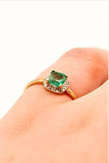 Natural Emerald Ring